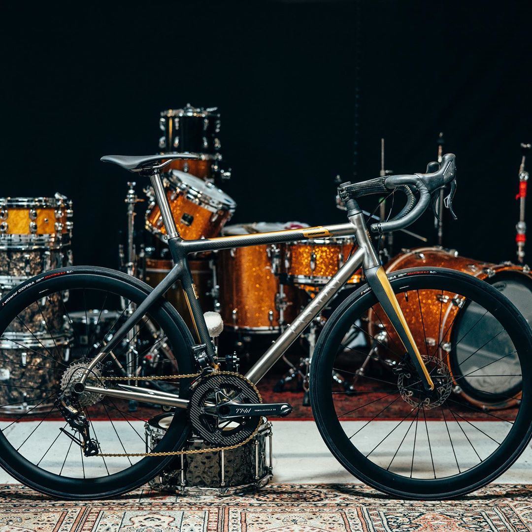aabikingtw's tweet photo. PASSONI, 男人最後的一台車
#passoni_titanio #passoni
#no22 #time #basso #ashmei #corima #praxis #bikelife #cycling #cyclinglife #bicycle #roadbike #bike #handmade #rapha #milano #鐵人三項 #單車 #自行車 #腳踏車 #aabiking #106clubhouse #佰勁國際 https://t.co/nPdZFqy1Fe