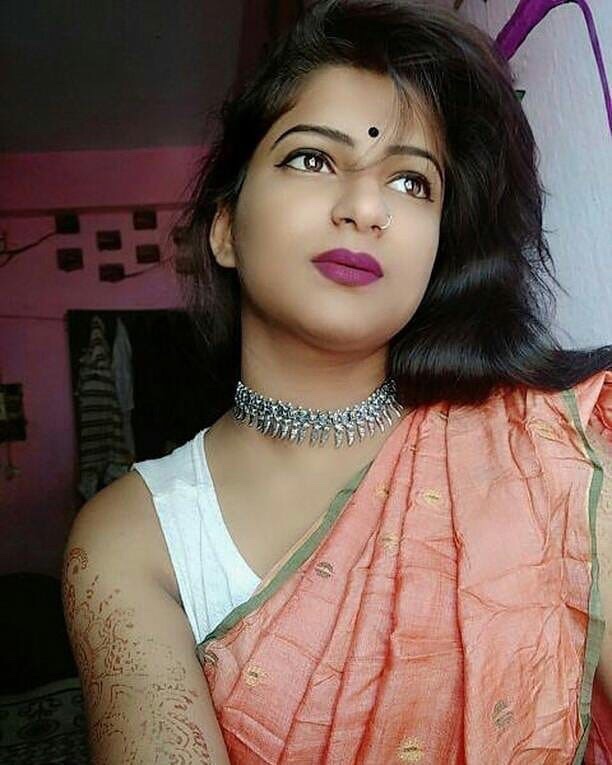 nina776591's tweet photo. Lockdown me time pass nahi ho rahi he call me 8905636760 https://t.co/Bmlf88oMDa