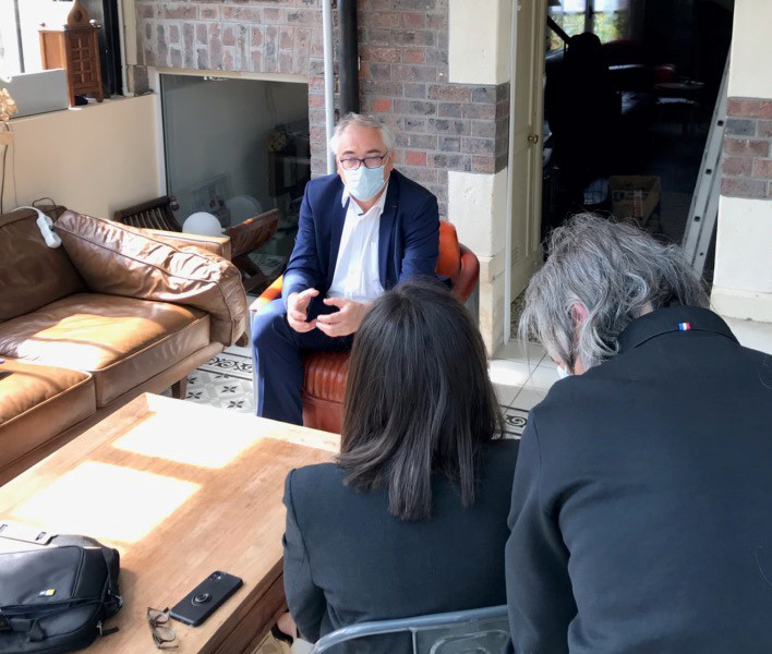 fontenay92's tweet photo. Retrouvez un reportage sur Fontenay-aux-Roses et une interview du Maire @laurent_vastel ce soir au journal de 20h de TF1 @TF1LeJT.
A lire dans le #FlashInfoFAR du jour :
https://t.co/EXD8cOwm4p https://t.co/hJyIhgMun2