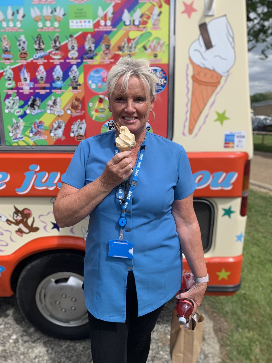 IOWNHS's tweet photo. Huge thanks to Wight Ices for handing out free ice-creams to our staff today 🍦 We loved them! https://t.co/K58ksbMzME