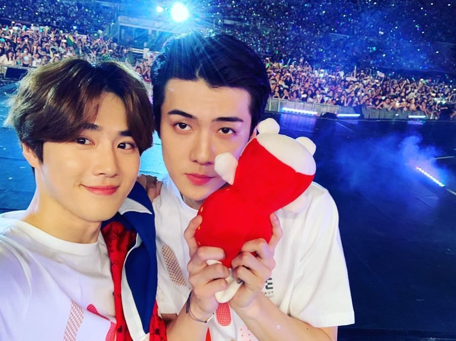 myluuuvosh's tweet photo. sehun will always be here for you like how you take care of him patiently when he’s still a babyyy he will also always be here when you need him! 🥰 @weareoneEXO 
#준면아_영원이란게있다면_우리얘기일거야 
#준면이_기다리는시간도_행복해 #SUHO https://t.co/nQG4GKnJqE