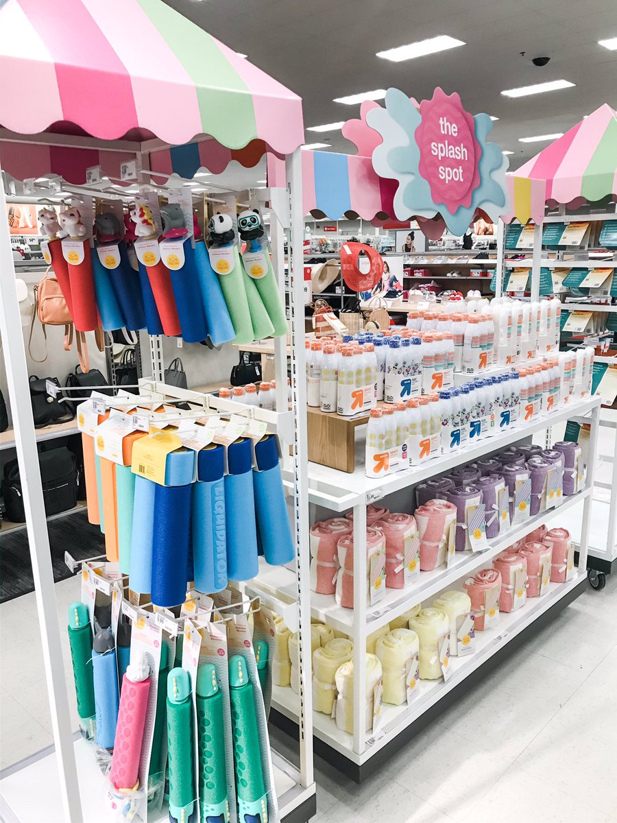 bighairdiva_13's tweet photo. Great job, to our new VM Margarita! 🤩 We are loving these new amplified gifting sets! So much color, summer, and fun! 😍☀️🦩🌸🇺🇸 #T0986 #summerfun #fathersday #MemorialDay #workwhereyoulove https://t.co/GXQYFBYW21