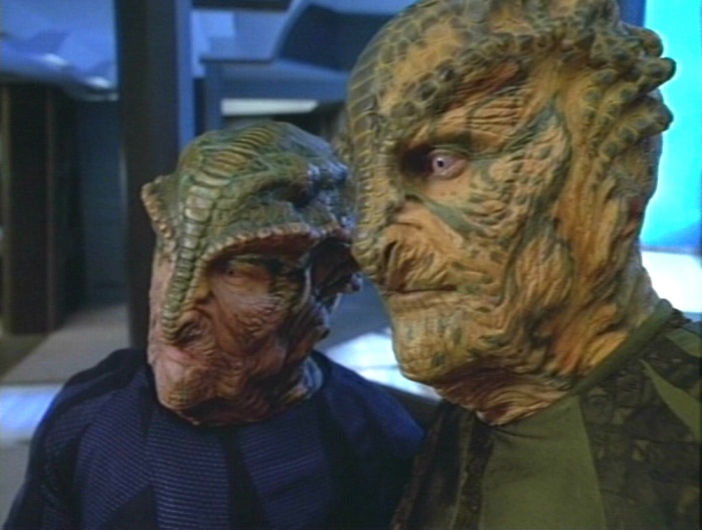 Dinosaurs in space--this is the wacky premise of "Distant Origin," but the episode is anything but wacky. This is another masterpiece of  #StarTrek storytelling, at once compelling the intellect, the imagination, and the emotions. And this is Why  #Voyager  #VOY25