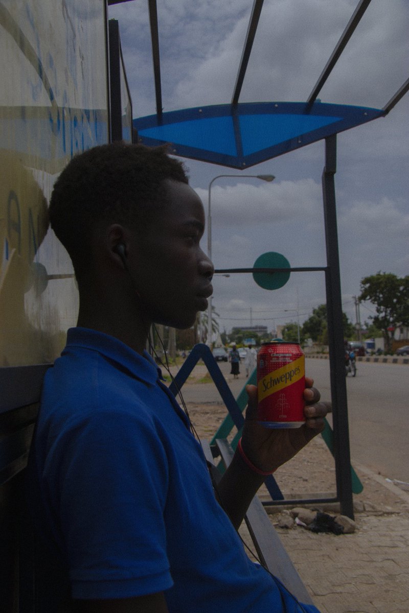 yusuffronald's tweet photo. Schwepp at the bus-stop ❤️💙
Retweet till @SchweppesNG sees this 💪🏾 https://t.co/meNrBCd7PX