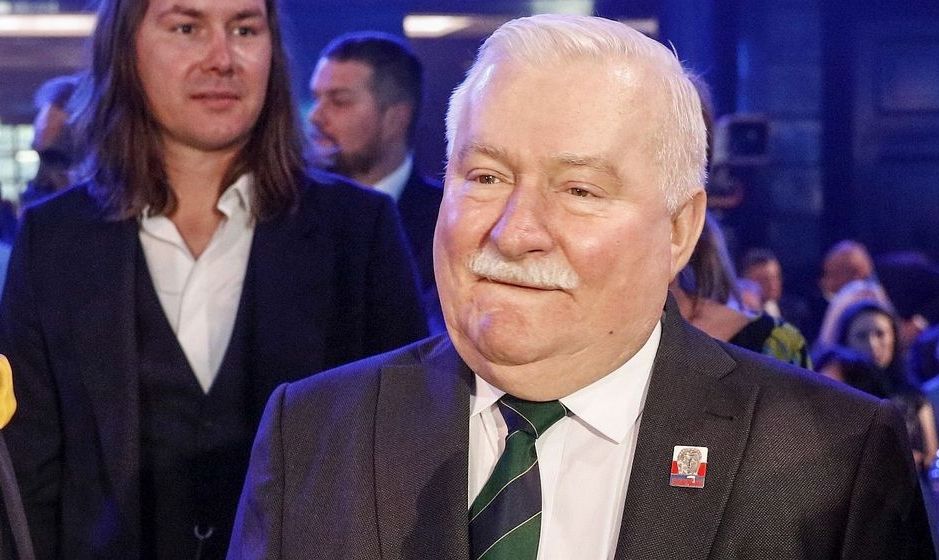 Valcava1's tweet photo. @rzeczpospolita
Lech Wałęsa szuka pracy? Geon Network szuka ambasadora marki https://t.co/UM2v7oZ379 #LechWałęsa #GeonNetwork #ReynoldsFound https://t.co/SLFSfCmaVy