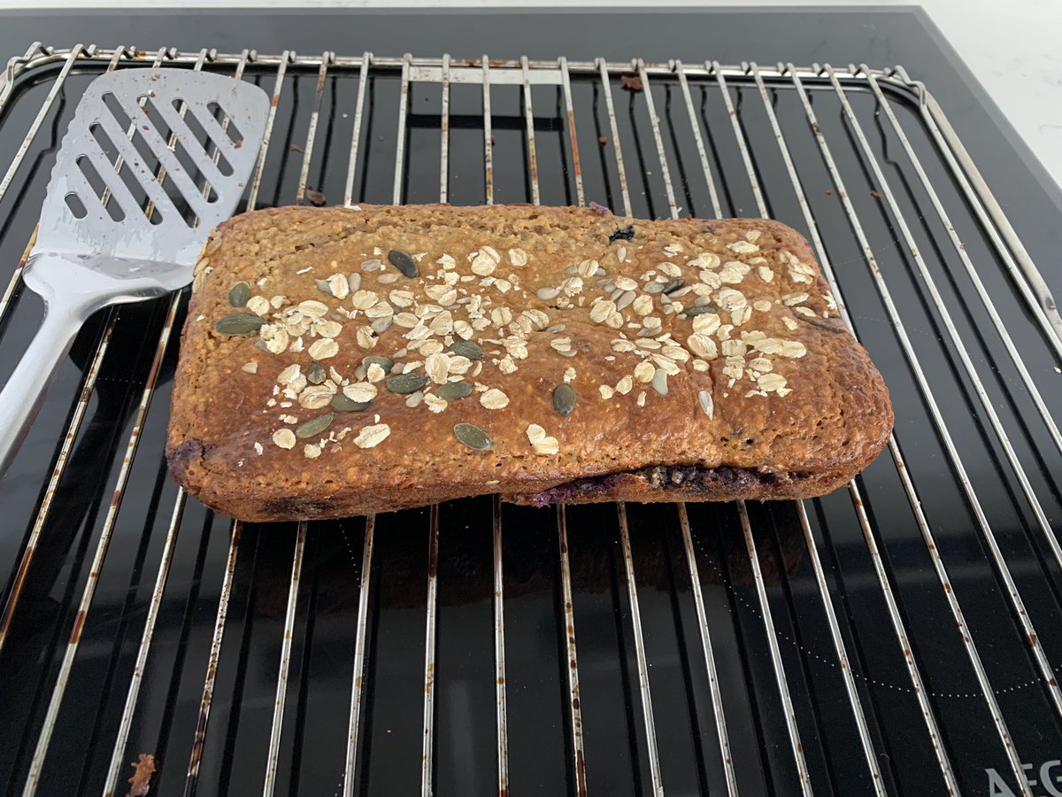 RobOfTheGreen's tweet photo. Don’t think I’ve got this one right yet. Second go at the blueberry bread. 😬 still tastes good tho. #baking #bluberrybread #maychallenge #bakeittillimakeit🍪❤️ #learningthroughfailure #wednesdaymotivation https://t.co/8VM9NTlfcR