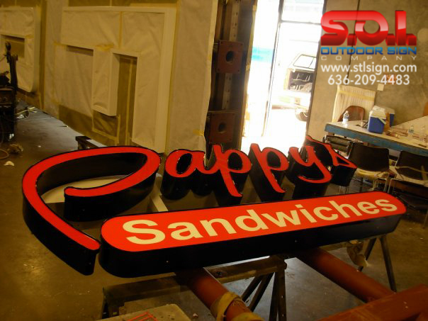 Source4Signs's tweet image. Here is another wall sign completed. Want to know more about us? Send us a message.

#SOISign #Source4Signs #signdesign #visualidentity #signinstallation #signshoplife #signmaking #business #chesterfield #commercial #Missouri #propertymanagement #office #led