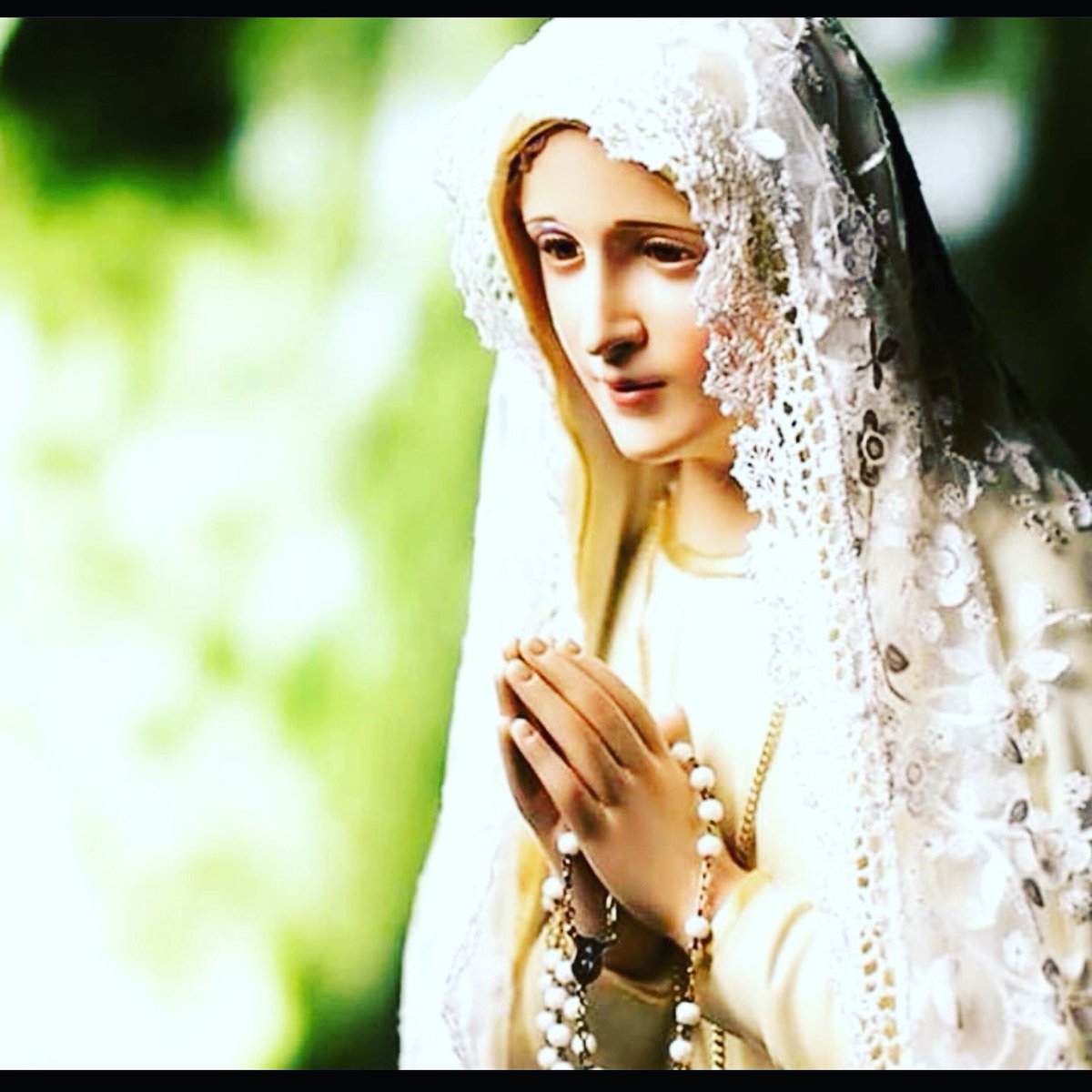 isaHorn1's tweet photo. Mãe no seu dia te peço, cura o mundo🙏🏻 https://t.co/sMzx3kk6QZ