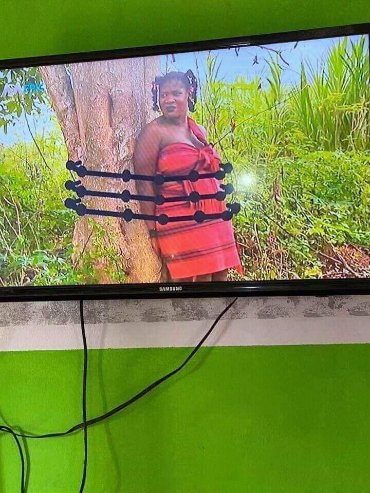 freenickoy's tweet photo. I give up on nollywood...like how much is it for a rope?🧐 https://t.co/ISu6aZrT8S