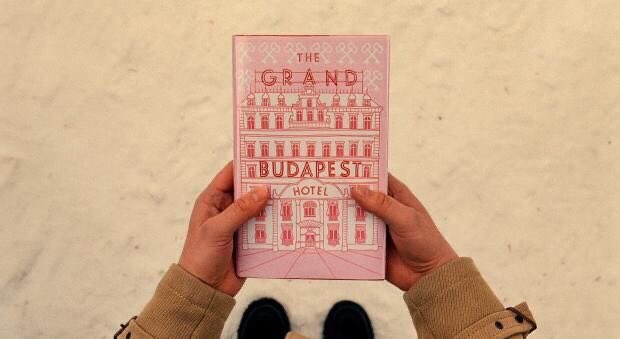 Jopolkadot's tweet photo. “The beginning of the end of the end of the beginning has begun”

The Grand Budapest Hotel
Wes Anderson
2014 https://t.co/YkXKB3kxdV