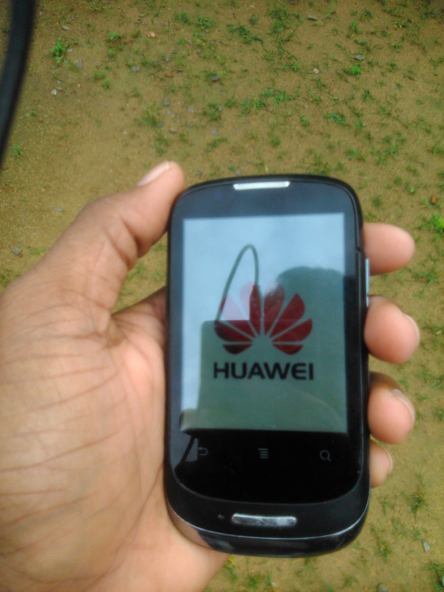 realChamith's tweet photo. #MyFirstSmartphone @HuaweiMobile
Huawei U8180 https://t.co/xczAu2qyjG