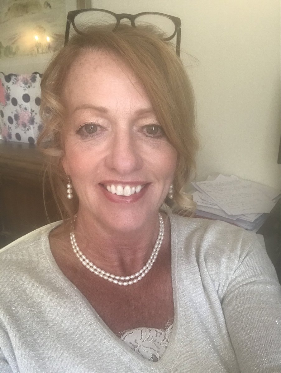 I’ve glammed up and donated to support vulnerable people in the #CoronavirusCrisis Text Glam5 to 7067 to give £5 plus one standard network message or Glam10 to give £10 see see glamupandgive.com for t&amp;cs will you#glamupandgive too?