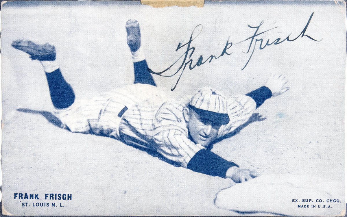 Number5TypeCard's tweet photo. Card of the day, 1928 Exhibits of Frankie "The Fordham Flash" Frisch. Great stretch, nice signature, perfect execution of a posed photo.

#BucketCards https://t.co/wJJHvYFCfd