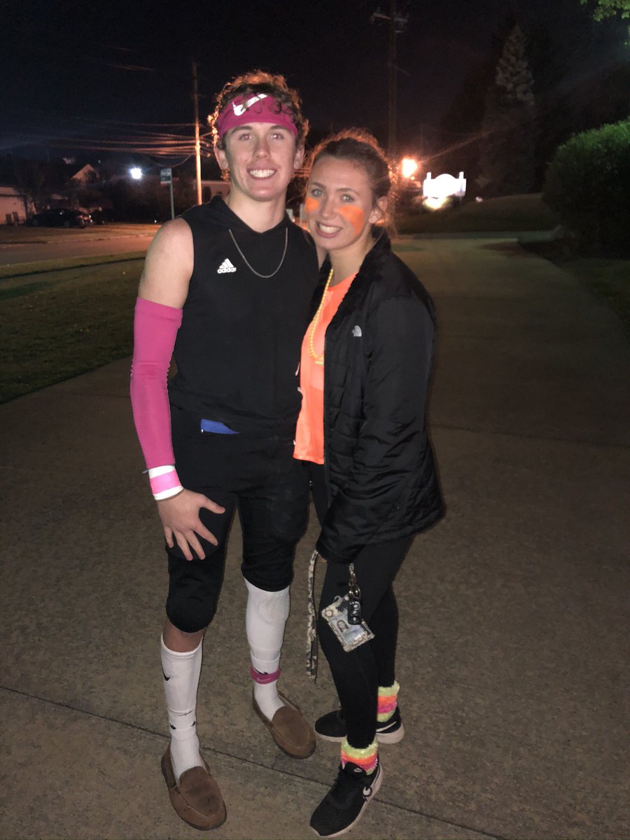 summerwrobel's tweet photo. happy bday @Domblackstock 🥳 hope u have a great day🤍 #nogas #tuddytime https://t.co/azT8N9Lvib