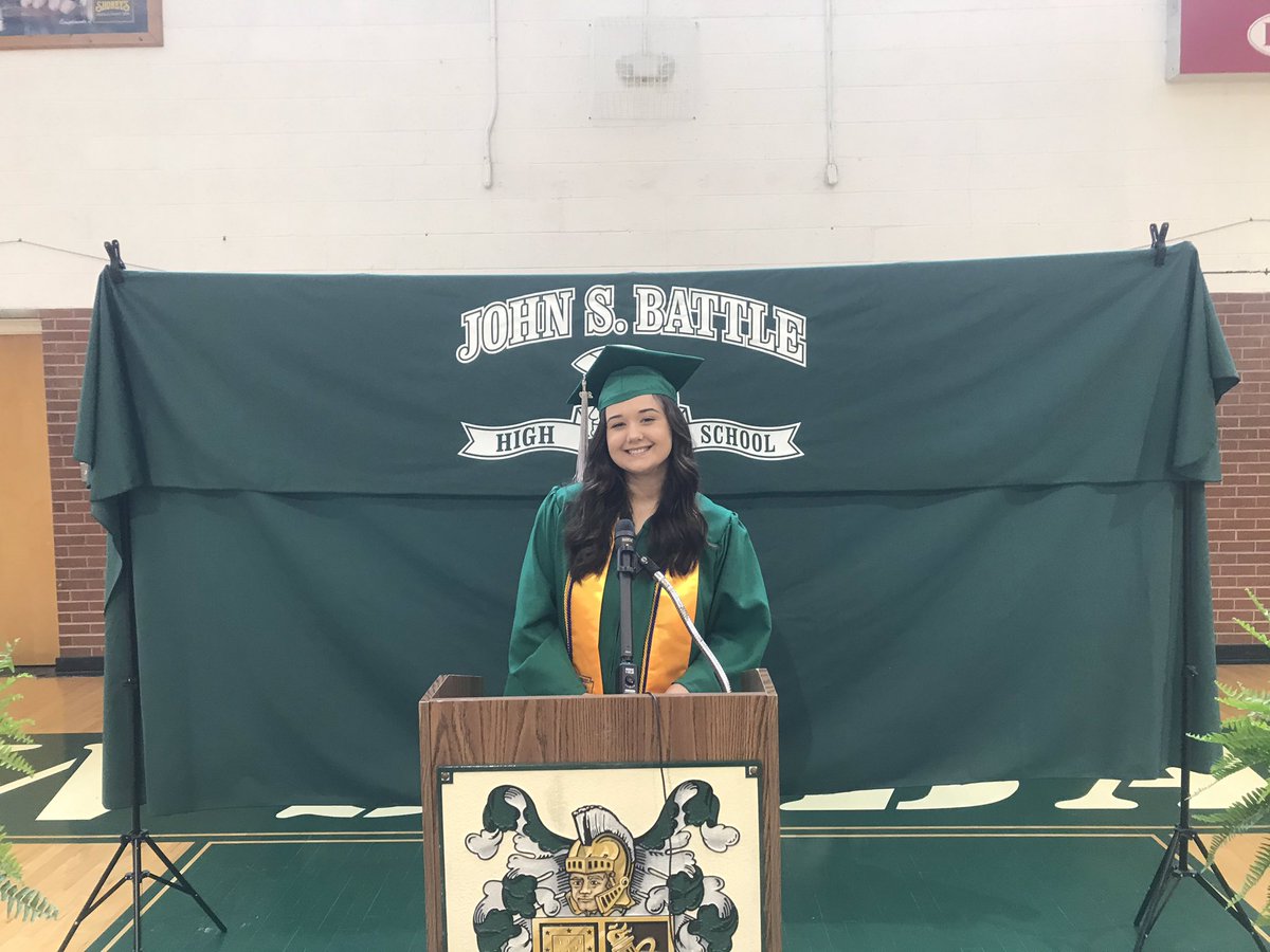 JohnSBattle1's tweet photo. JSB Valedictorians recording their graduation speeches. Congratulations ladies! #ClassOf2020 #2eni0r2eas0n #BattleStrong #OneWeWillNeverForget https://t.co/L5LvqiYmL0