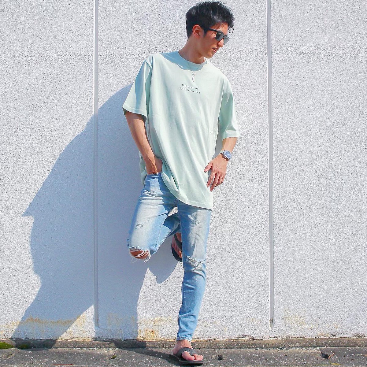 rinon_jp's tweet photo. 5月16日(土)20時から販売開始！
新作Tシャツと毎回完売の人気スラックスに夏色のホワイトが仲間入りして再入荷です！
下記のURLから購入サイトに飛べます！
https://t.co/OEf1wvyhPx
#お洒落好きな人と繋がりたい 
#ファッション好きな人と繋がりたい 
#自粛中でも服は欲しい 
#ネットショッピング https://t.co/0CJys9lmnX