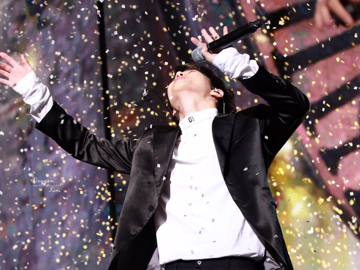 he love being showered with confetti, one of his happiness 