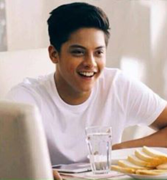 Blaster Silonga as Daniel Padilla [a thread] @Bsilonga  @imdanielpadilla