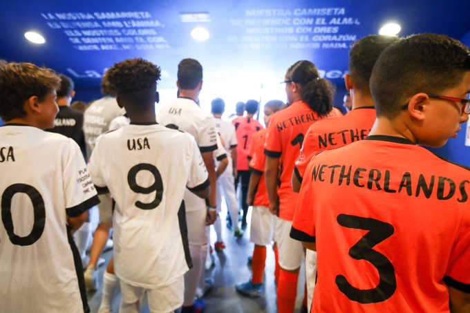 Tunnel mood.
#DNC2020 #PlayFootballChangeTheGame #Danone #OnePlanetOneHealth https://t.co/89zIZuPe7m