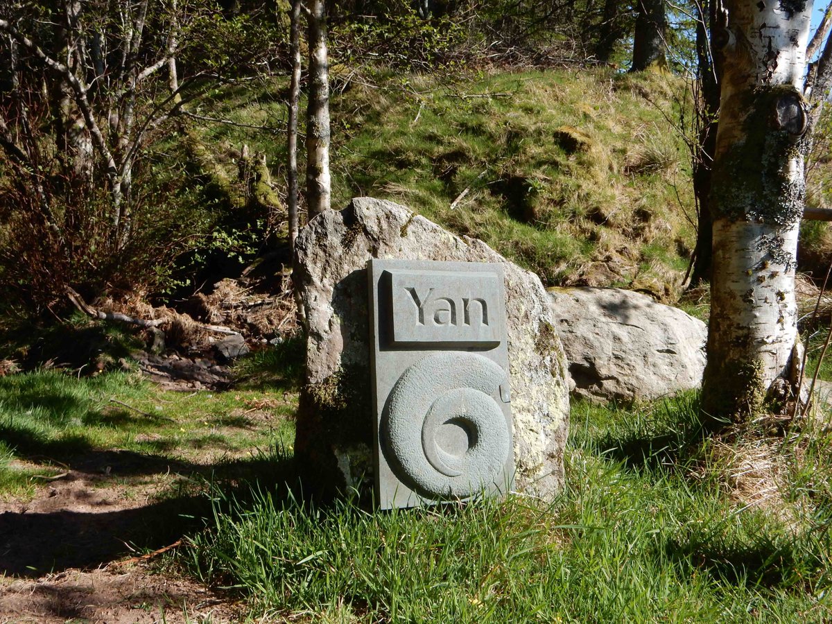 UllswaterFelt's tweet photo. #MayPhotoChallenge @FeatureCumbria My #numbers are #Yan #Tyan #Tethera #Herdwick stones on the #UllswaterWay, carved by Charlotte Ruse. They are part of the #Ullswater Way #HeritageTrail https://t.co/5UyLFKS3Yy