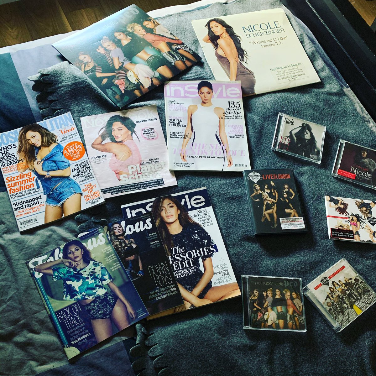 RyanSweeney2812's tweet image. @NicoleScherzy @pussycatdolls collection 👑👑👑👑👑
Queens!!!! #streamREACT #PCDREACT #nicolescherzinger #pussycatdolls