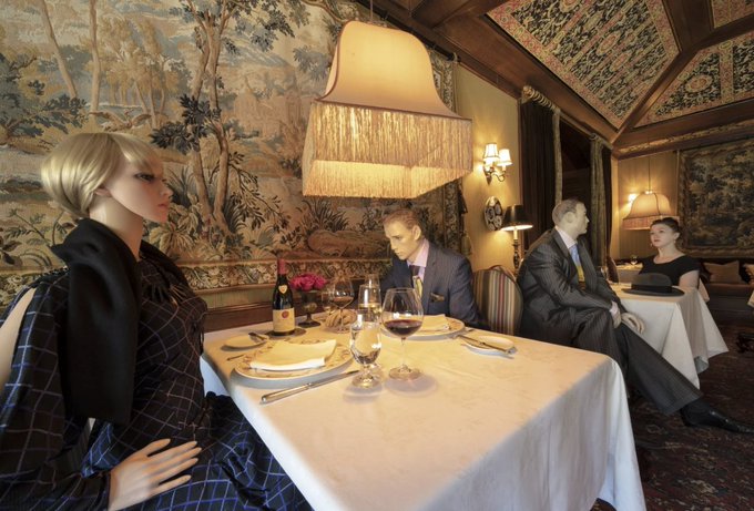 View image on Twitter