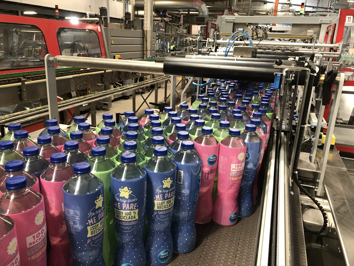 ¡Hoy presentamos nuestra primera botella de agua fabricada con plástico 100% ya reciclado y reciclable! ♻ Nestlé Aquarel y @mrwonderful_ se unen de nuevo por la #sostenibilidad. Más info 👉 bddy.me/2Lm0Bu0 #NestléAquarelxMrWonderful