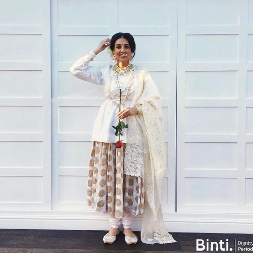 BintiPeriod's tweet photo. Thank you to @MonSingh for this wonderful #BintiRosePose
Grab a rose, send us your #RosePose and give #Love back to #Periods
Every girl deserves dignity, period.
#BintiPeriod
#SmashShame
#ILovePeriods https://t.co/R7mVp7jMij