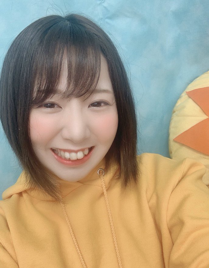 のってん 呟くことがなにもない日の救済用に撮っておいた自撮り
