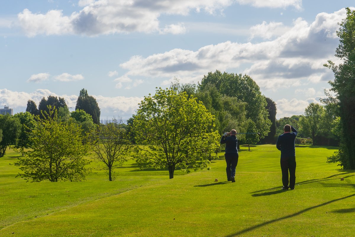AoMGolfClub's tweet photo. Great to see golfers out there 🏌️♂️
Not a bad morning to be back ☀️#golf #golfback https://t.co/8tFGTt83IK