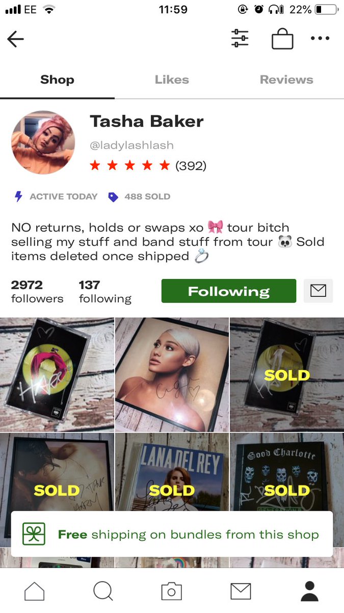 PSA: do NOT buy anything from this person. They sold my friend  @miikayIa_ a fake waterparks setlist and had fake guitar picks listed. They have recently taken those items down but please be careful with them, I wouldn’t be surprised if the signatures on the CD’s were fake too!!