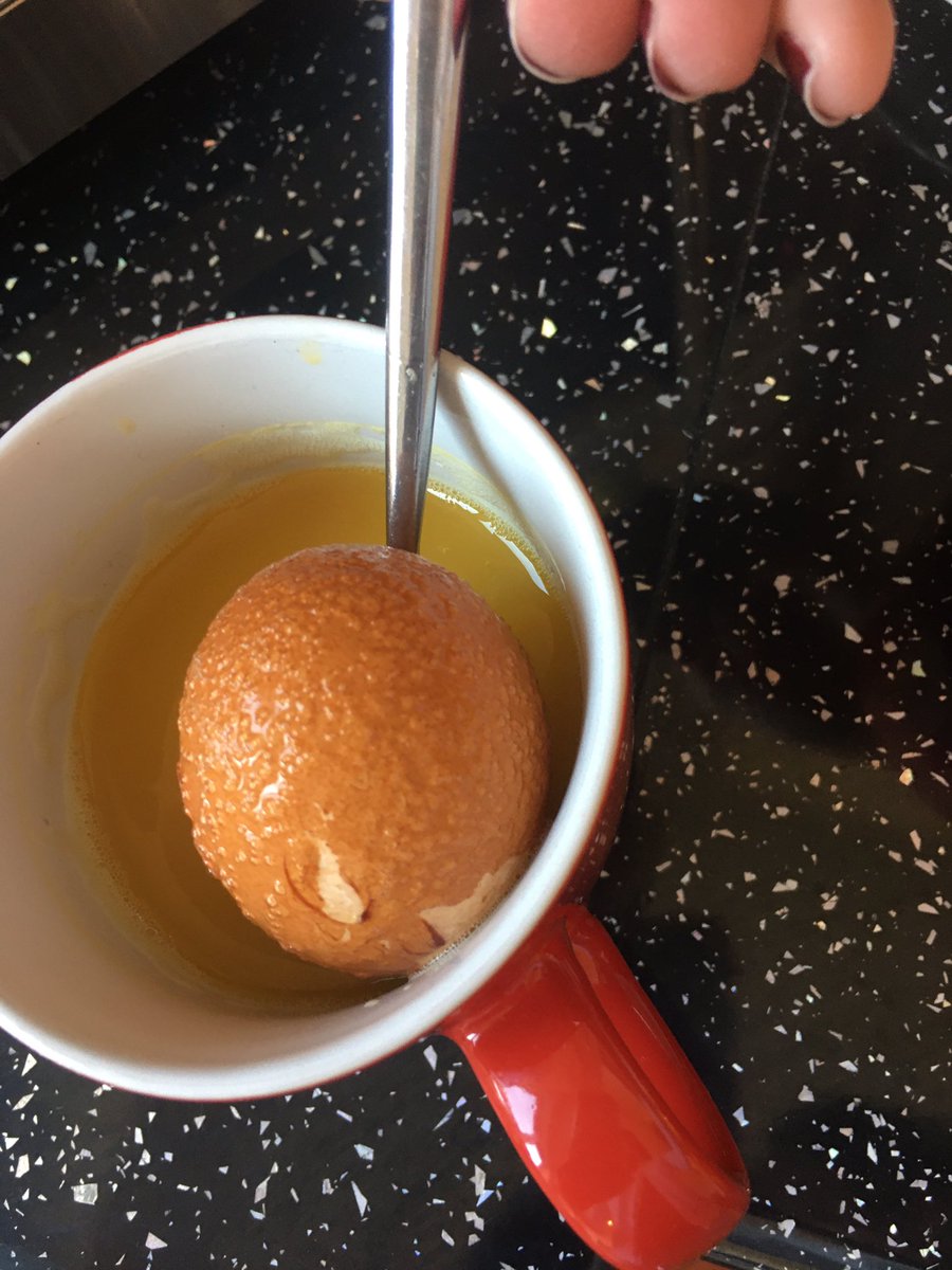 robertsonem's tweet photo. Orange juice https://t.co/oPygE13w7T