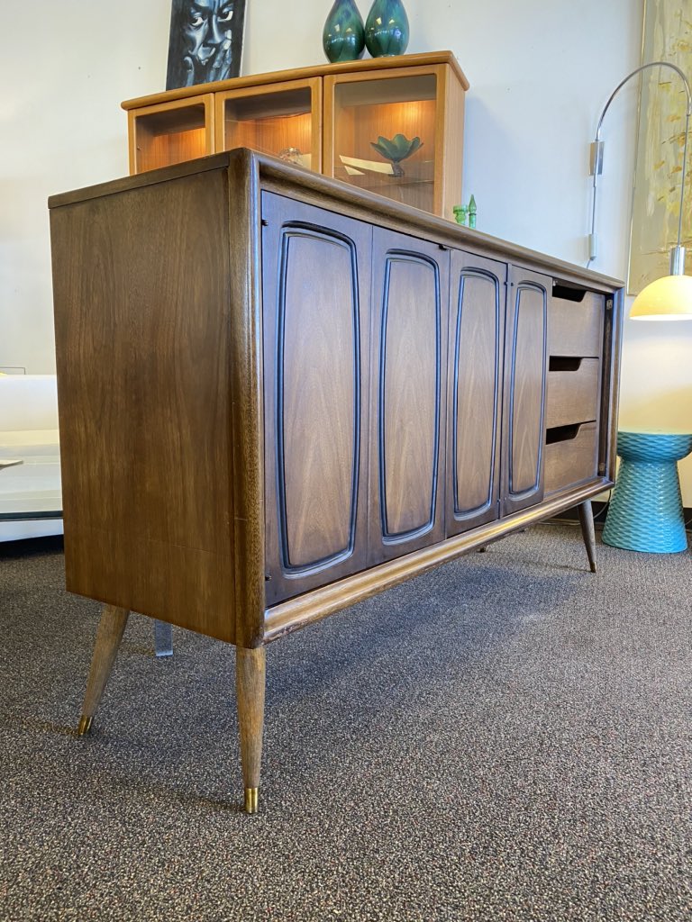 MidModDenver's tweet image. Ahhhh, Broyhill (modified)