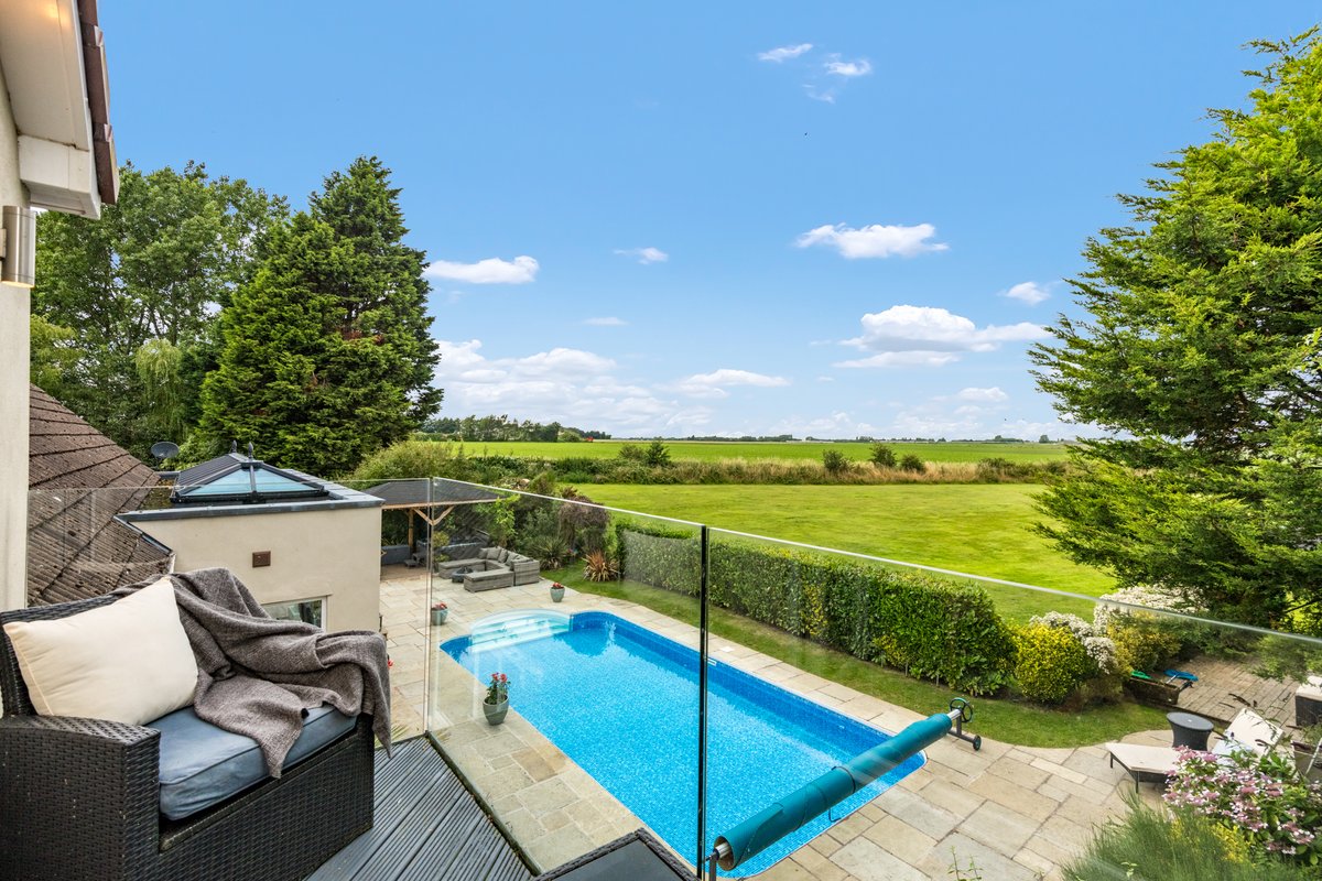 Garden Goals 😍😍 Our Renacres Lane Property is Built for Those Long Summer Days