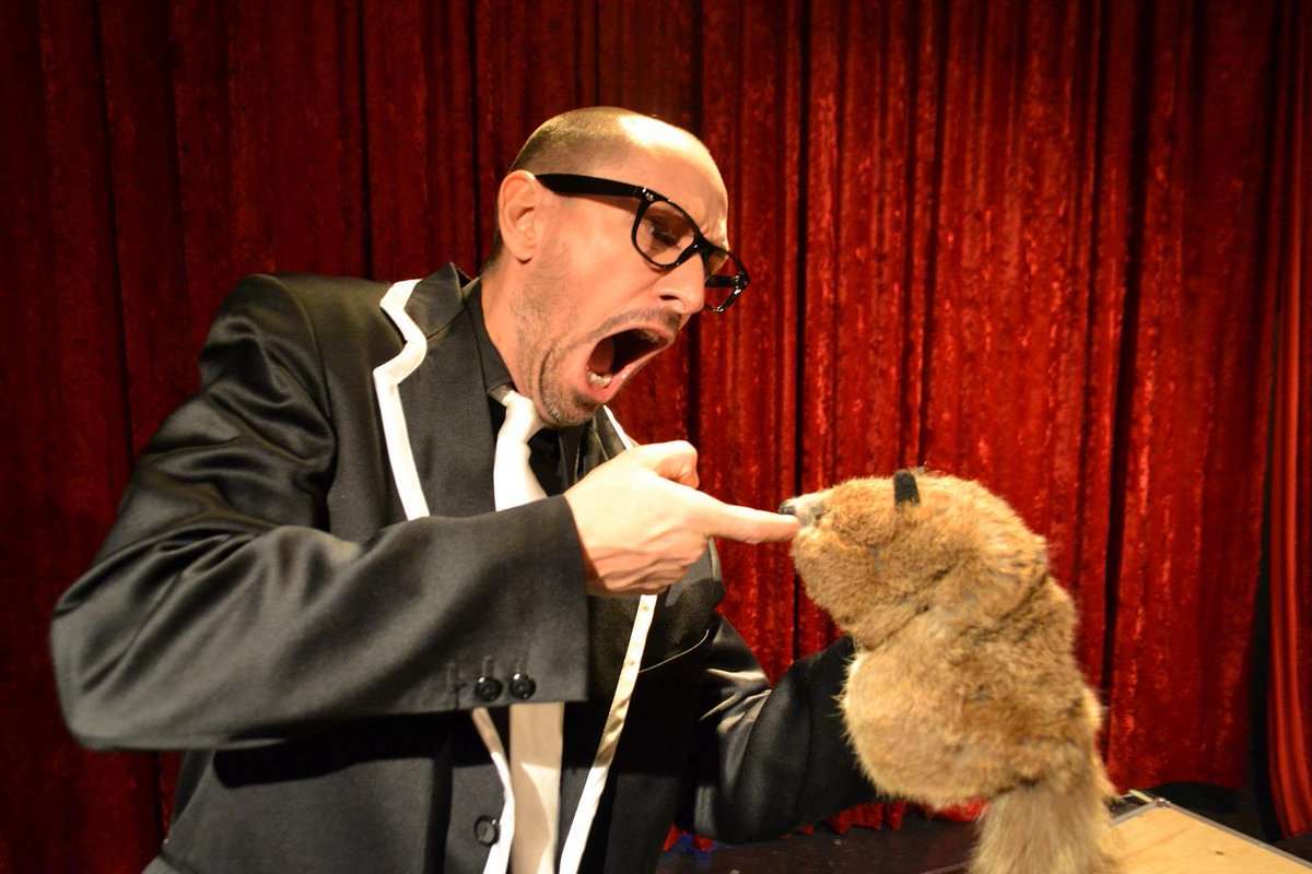 Showfactory's tweet image. Tenemos a punto nuestros espectáculos de magia!!! con ganas de volver a los escenarios. 😍 Nos vemos pronto!!!