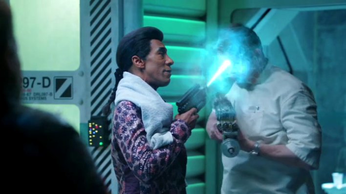 Dwarfology's tweet photo. Cats don't care ... #RedDwarf https://t.co/knbZCdFW3y