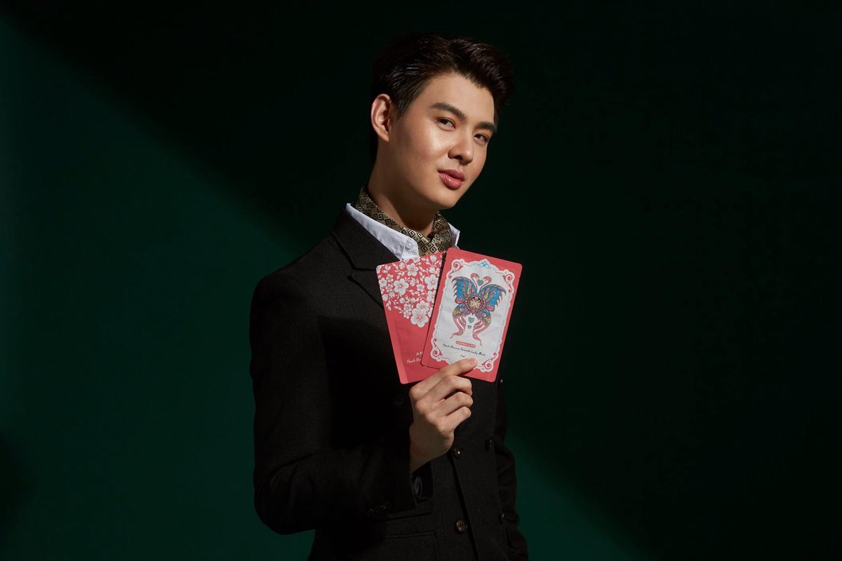 MingErs_Intl's tweet photo. 💟Annaclan Peach Blossom Romantic Lucky Mask💟
Face Mask helps brighten your skin like 8 hours of sleep. It makes your skin smooth and radiant overnight. Go like and comment #Saint_sup #MingEr #Annaclan https://t.co/RawrZAqIUB https://t.co/kaZS7W1Ct1
