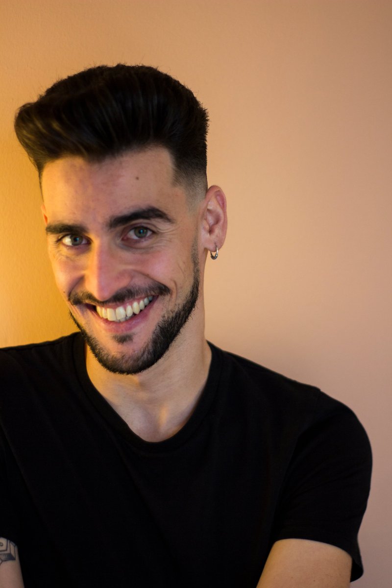 URCensored's tweet photo. En la tercera foto se me ha enfocado la oreja, pero es que me gustaba mucho la foto y no se podía quedar en el cajón https://t.co/JFGQDpvKp8