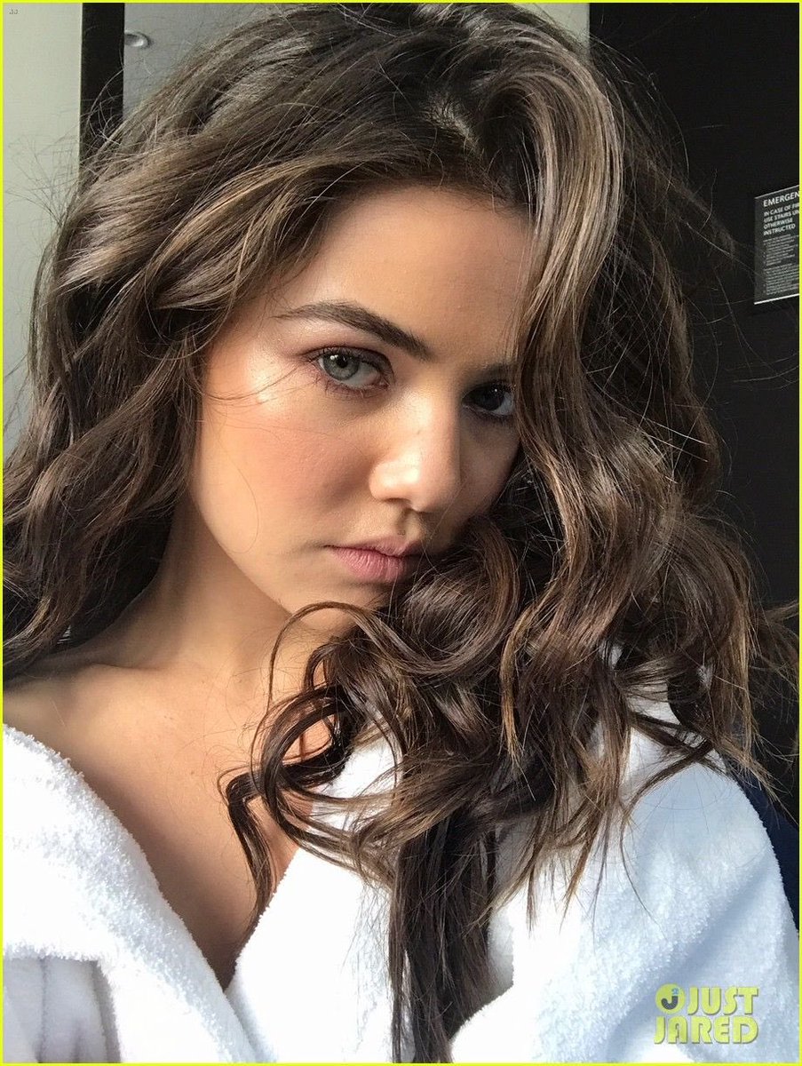 𝐿𝑢𝑛𝑎 (@hypntcvirtue) on Twitter photo #WCW <a href="/ConqueringMight/">ΉΛIMӨПΛ</a> This beauty with a killer right hook. #WCW <a href="/ConqueringMight/">ΉΛIMӨПΛ</a> This beauty with a killer right hook.