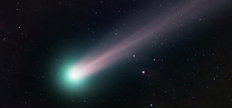 How law firms should be more Comet than Black Hole with their clients.

alacritylaw.com/blog/black-hol…