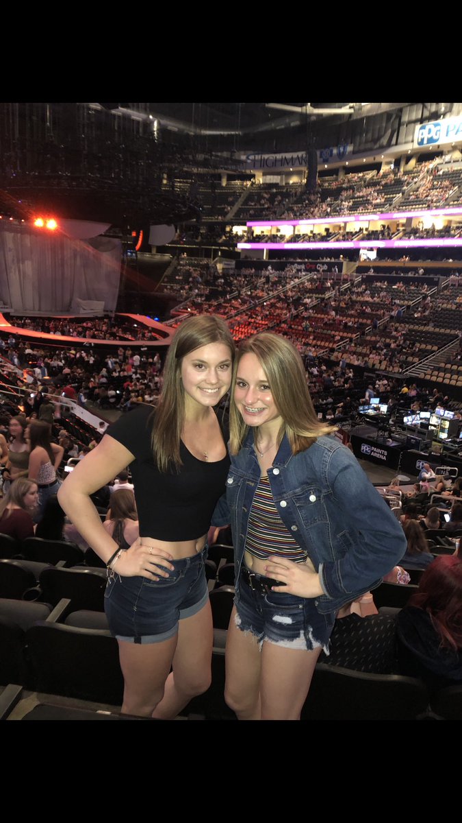 Catherinee3011's tweet photo. Happy Birthday Landyn!! Hope you have a good day❤️🎉@landynhelms https://t.co/fyibK47qeU