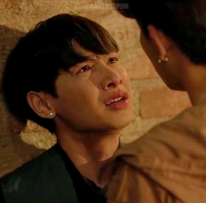 ttheewavs's tweet photo. Can we all agree that fluke and gun is one of the best effective BL actors in the industry. Their acting skills is very professional and ofc because of their very long experiences as an actor. I really want them to work in one series. 👏🏻💯 https://t.co/uUutXcgdVg