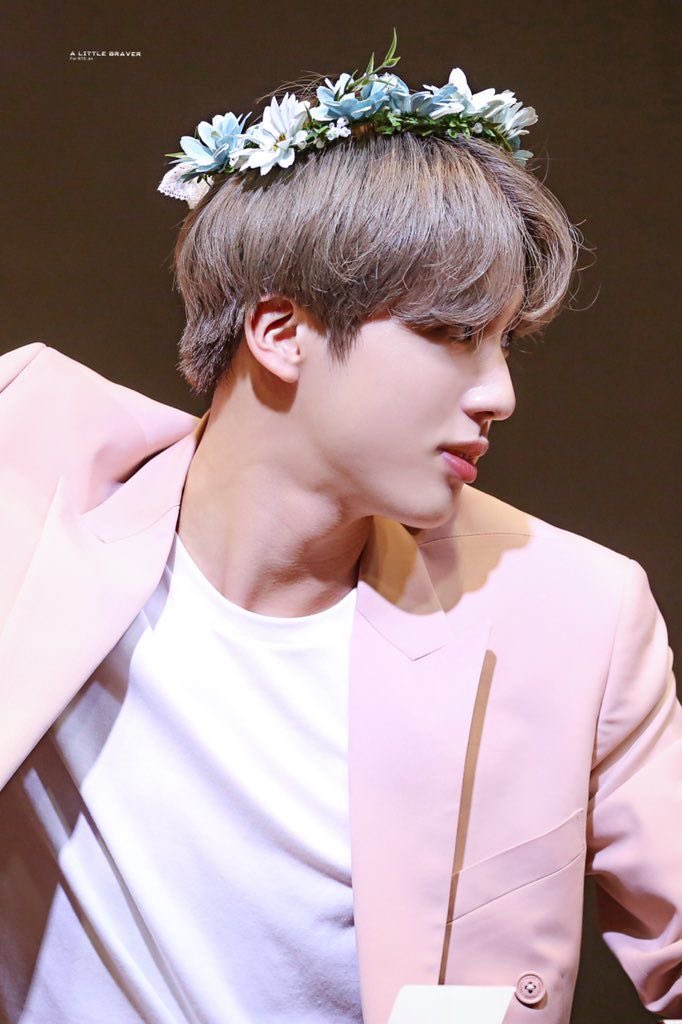 A thread of Jin being pretty in pink  because it’s needed.  #방탄진  #방탄소년단진  #JIN  #석진  #BTS  