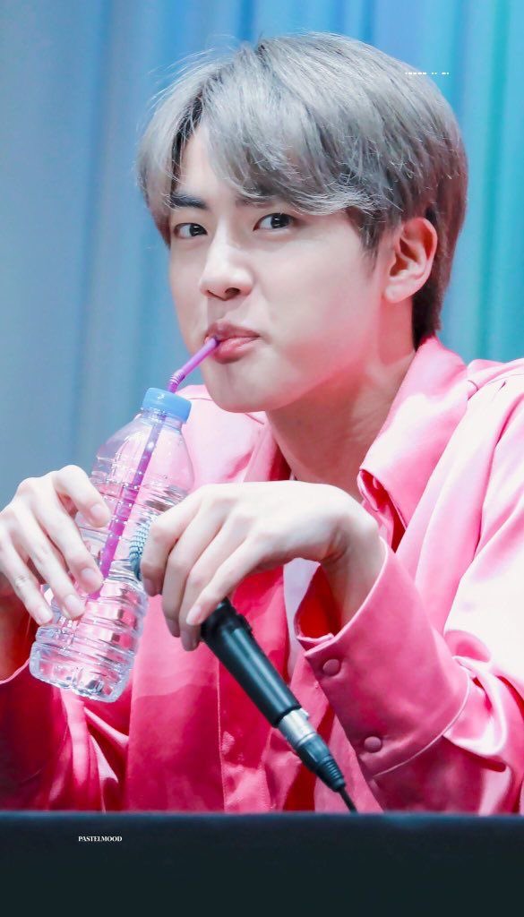 A thread of Jin being pretty in pink  because it’s needed.  #방탄진  #방탄소년단진  #JIN  #석진  #BTS  