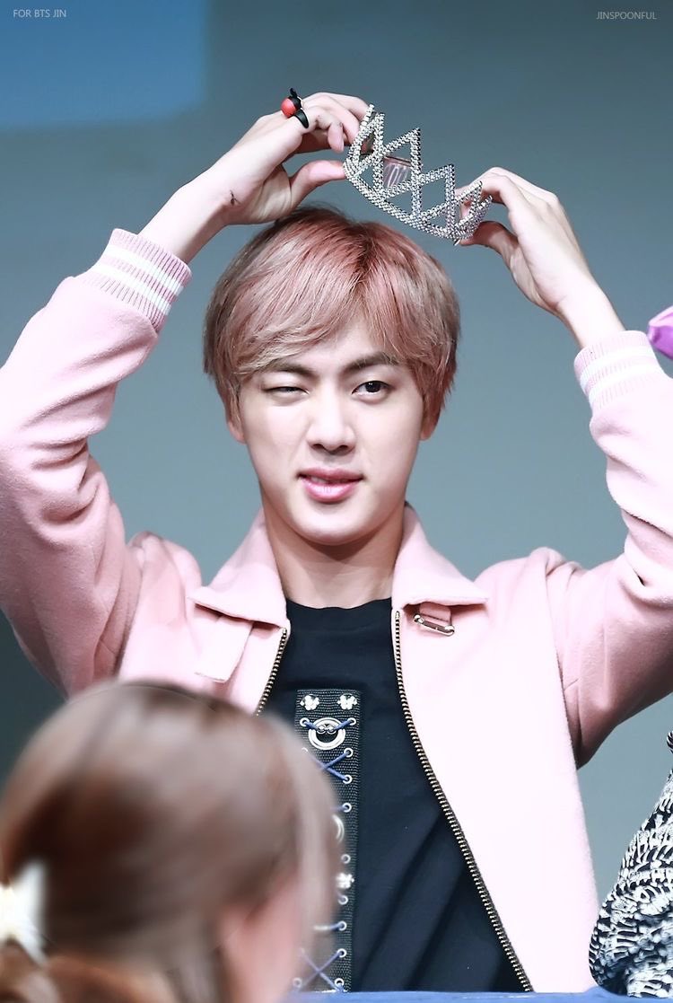 A thread of Jin being pretty in pink  because it’s needed.  #방탄진  #방탄소년단진  #JIN  #석진  #BTS  