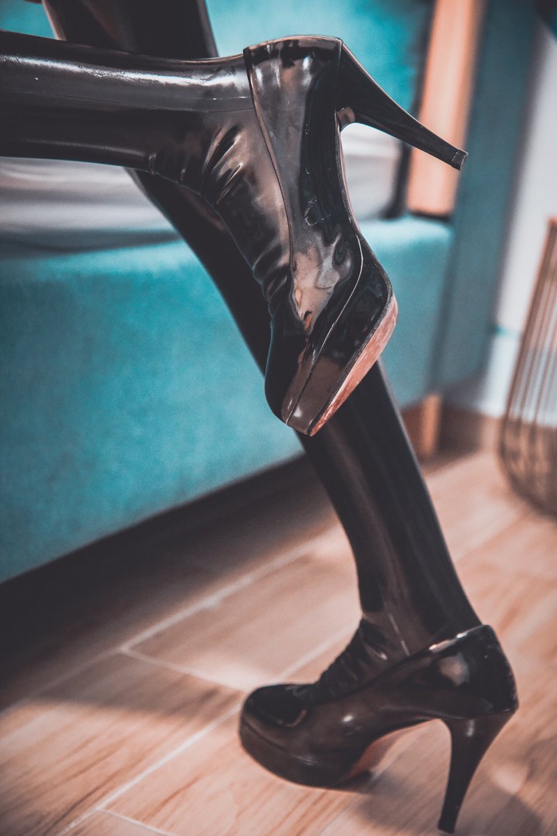 📷勾引你犯法吗 #latex