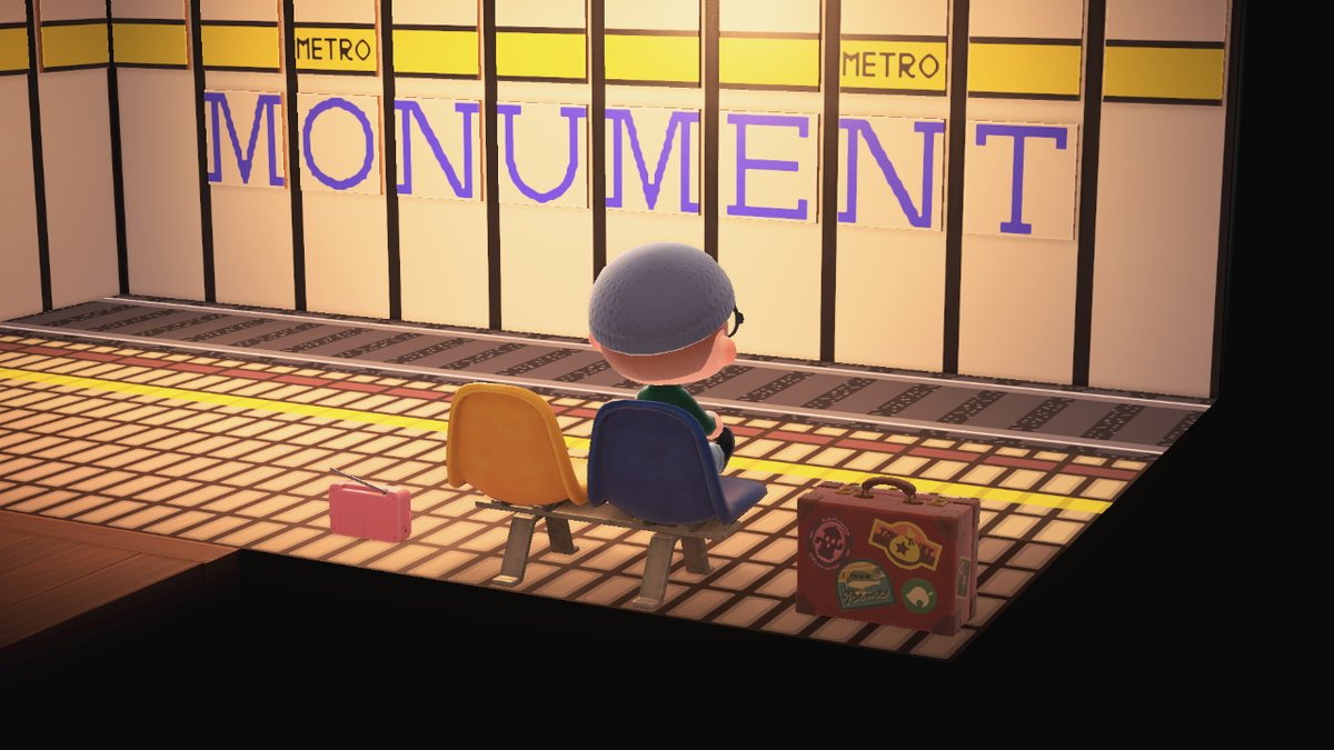 euanlynn's tweet image. I've been missing @my_metro so much during lockdown, I recreated Monument in Animal Crossing! #metro #AnimalCrossing #ACNH #NintendoSwitch
