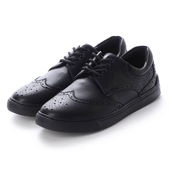 jade_shoes's tweet photo. 【JADE　ONLINE SHOP】
💎"JADE"Jade Crew(JW8996)💎
size：22.5～28.0cm¥7,700(税込)

クラッシックなドレスシューズ
人気の高いウィングチップデザインのスニーカー
軽量とグリップ力を兼ね備えたモデルで
OLD SCHOOLのダンサーにお勧め👍

JADE SHOP👉https://t.co/T06GUY3hCv https://t.co/Mx0oFaCY6s