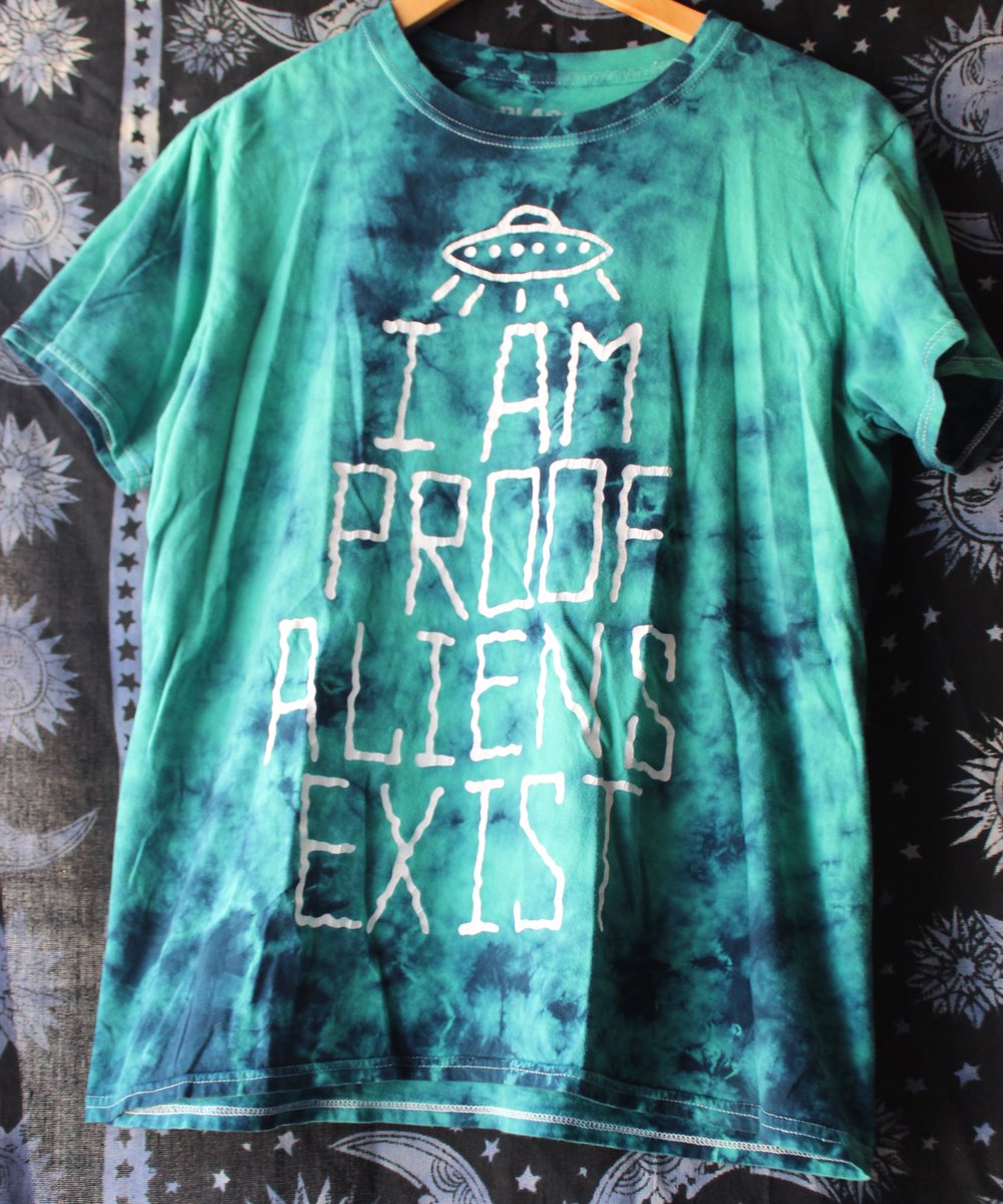 SierraRSons's tweet photo. look at all of these cute clothes! 👽over 50+ available in my shop
Sizes range from S-XL👇🏼
https://t.co/OOAMaPtahU https://t.co/Ci19JeP8Ls