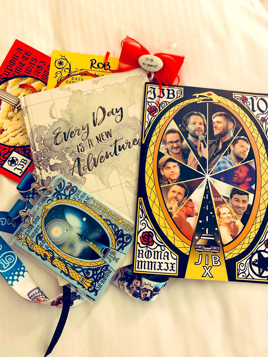 VickyVictoriaG's tweet photo. Day 134/366 #PhotoADayChallenge First ever @JusInBelloCon for me #JIBWEEK2019 What great memories! https://t.co/kSyctF0XnB